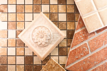 Decorative ceramic tile