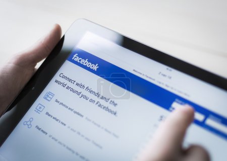 Facebook on tablet pc