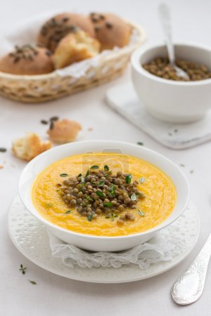 Pumpkin soup with lentils
